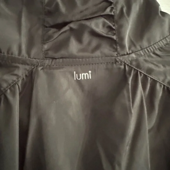 NWT Black Windbreaker Lumi Collective - Picture 3 of 7